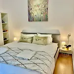 Warsaw Concierge Wola Ratusz
